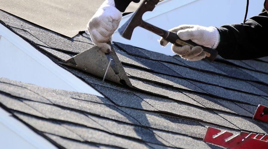 Professional gutter cleaning in Eunice, NM